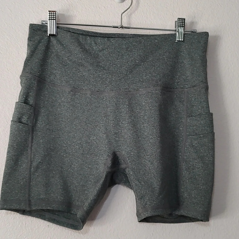 Kyopp Gray Yoga Shorts Size L